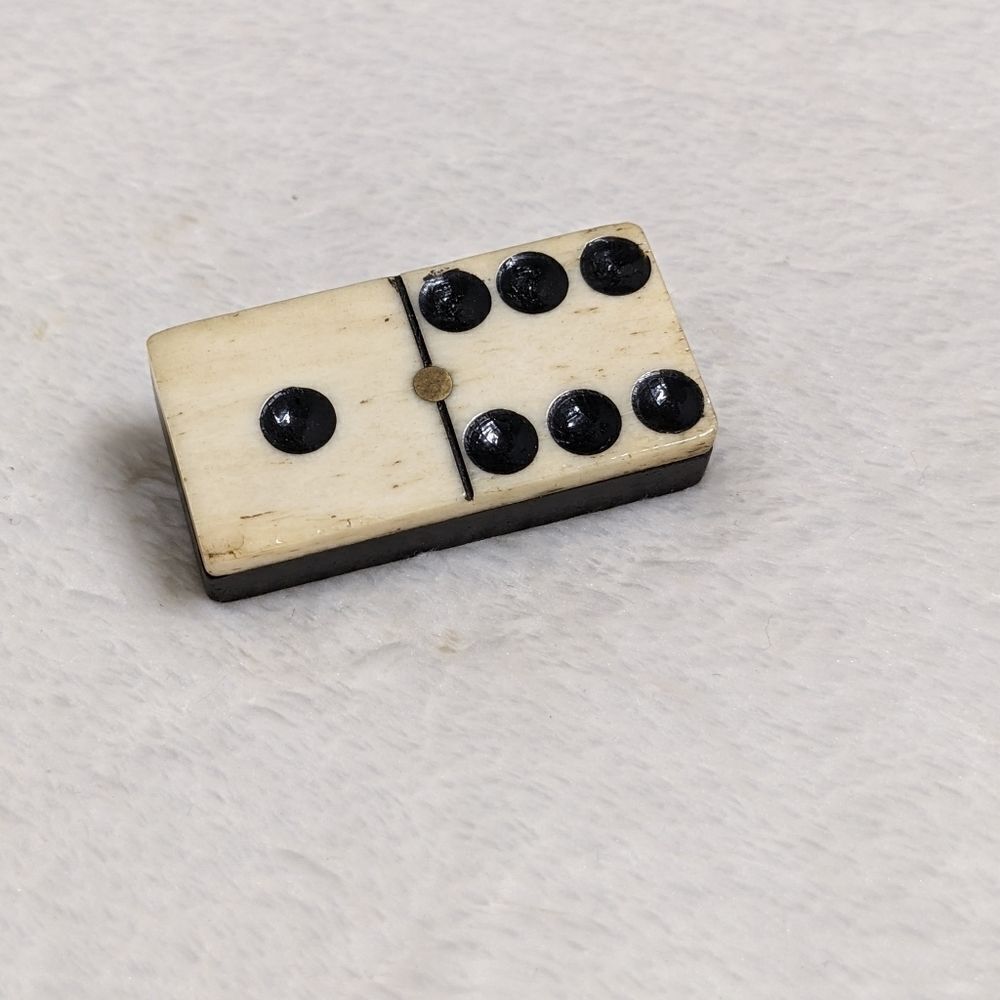Antique Bone & Ebony w/ Brass Tac Domino Brooche - Picture 8 of 9